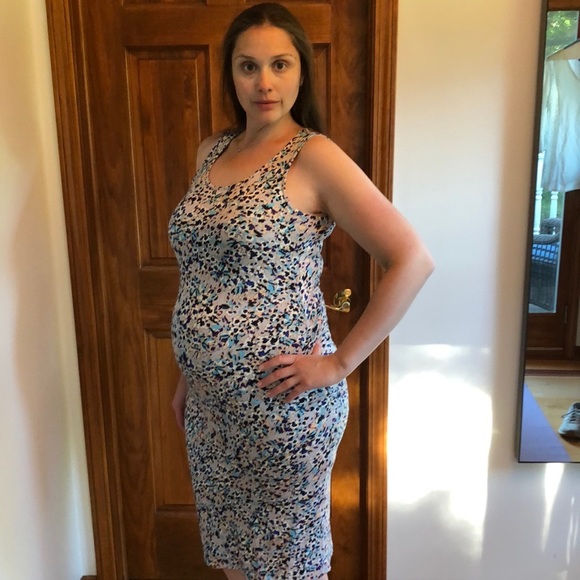 Seraphine maternity dress with side ruching - Picture 1 of 4
